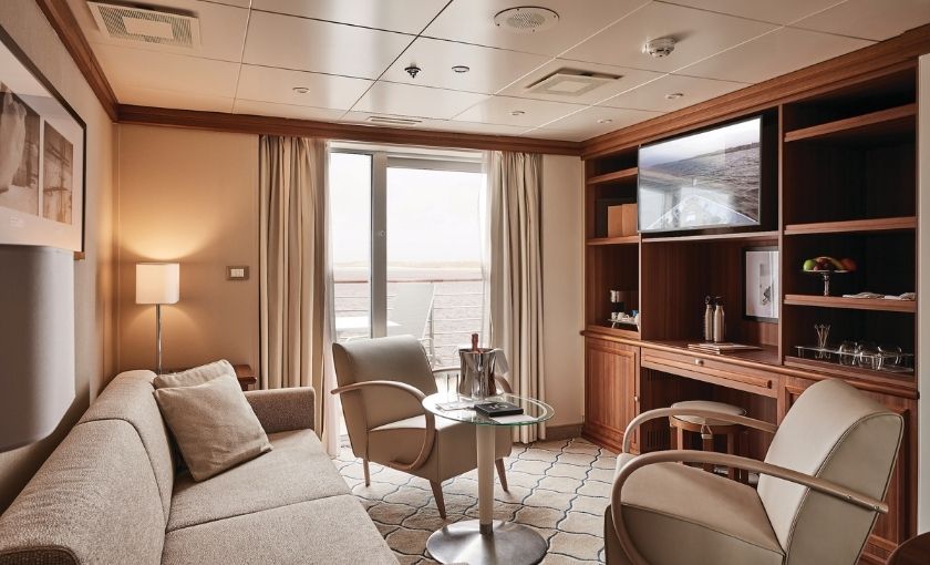 Owners suite O1