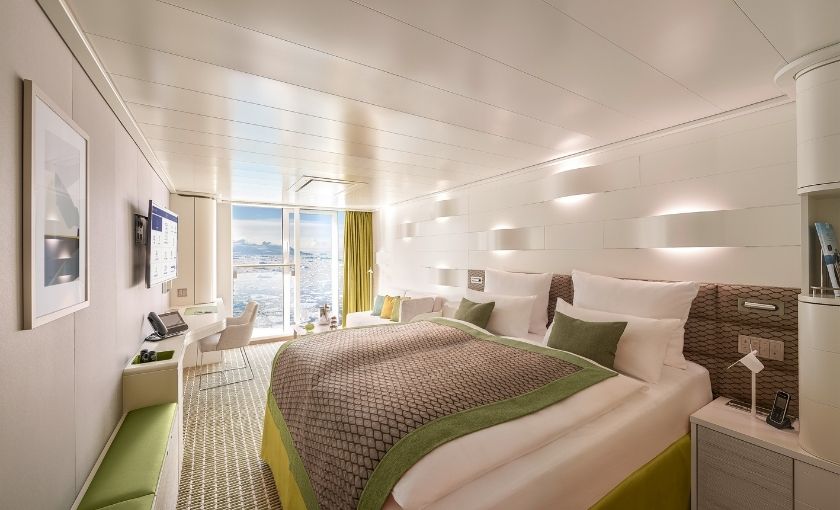 Buitenhut met Frans Balkon: Cat. 5