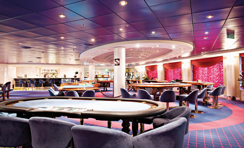 speeltafels in het Casino op de MSC Opera