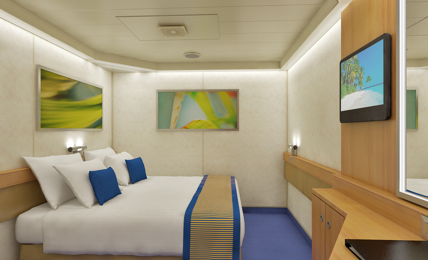 Suite Carnival Triumph