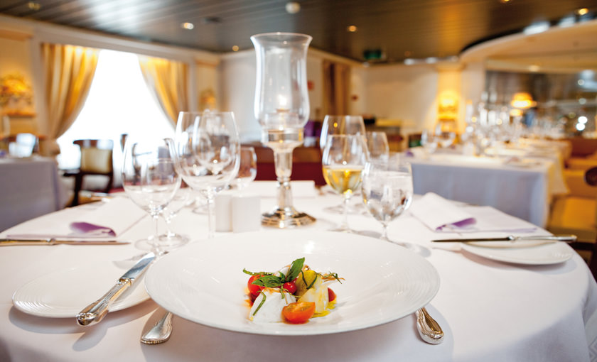 Diningroom Crystal Serenity